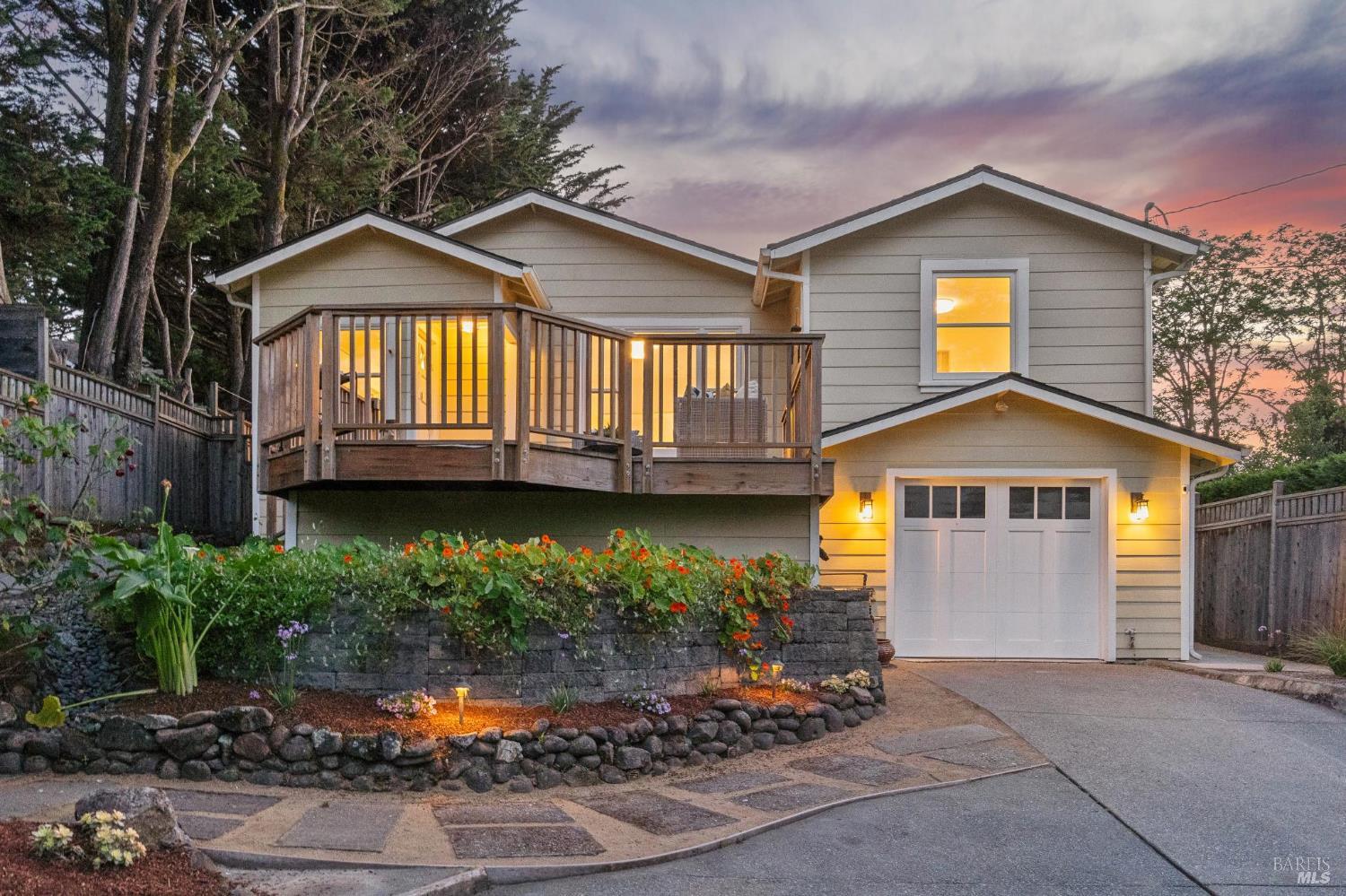 Photo of 215 Chapman Drive